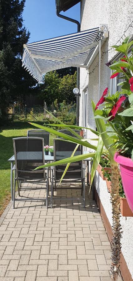 Moderne Ferienwohnung Mit Eigenem Garten Und Traumhaften Blick Wilhelmsthal Buitenkant foto