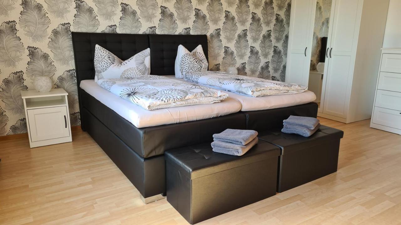 Moderne Ferienwohnung Mit Eigenem Garten Und Traumhaften Blick Wilhelmsthal Buitenkant foto